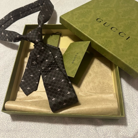 COPY - Men’s GUCCI TIE. Worn once. Bought in NY New York store. - Picture 4 of 4